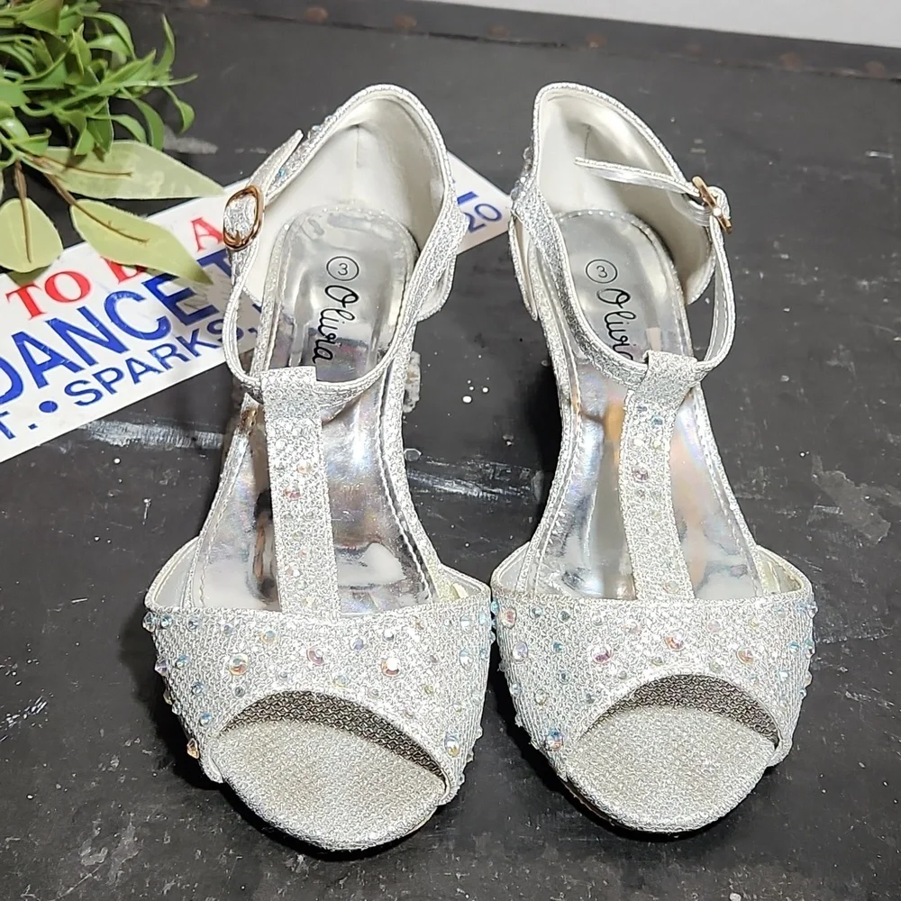 OLIVIA K Silver Bling Open Toe Wedge Sandal 3